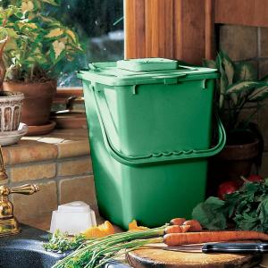 Kitchen Compost Bins